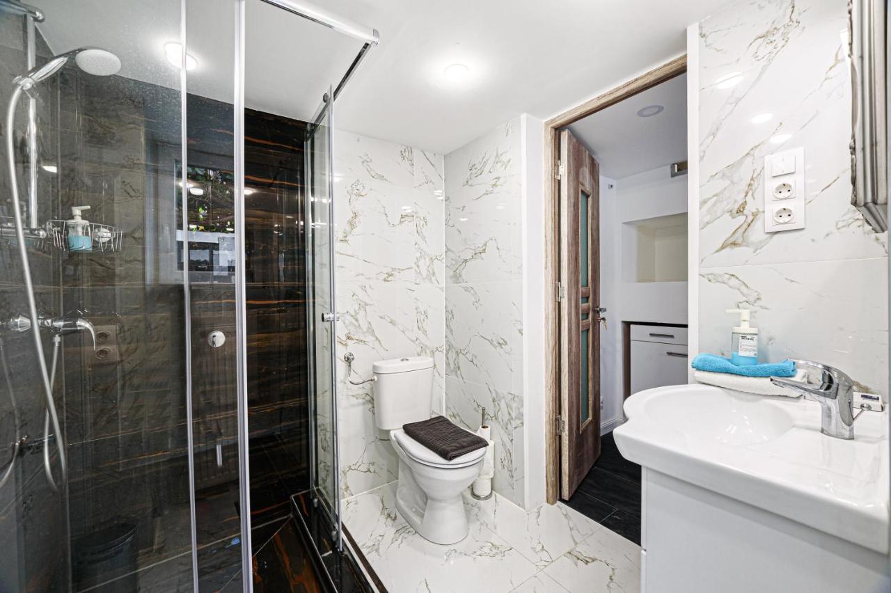 Gloria Downtown Apartments بودابست المظهر الخارجي الصورة